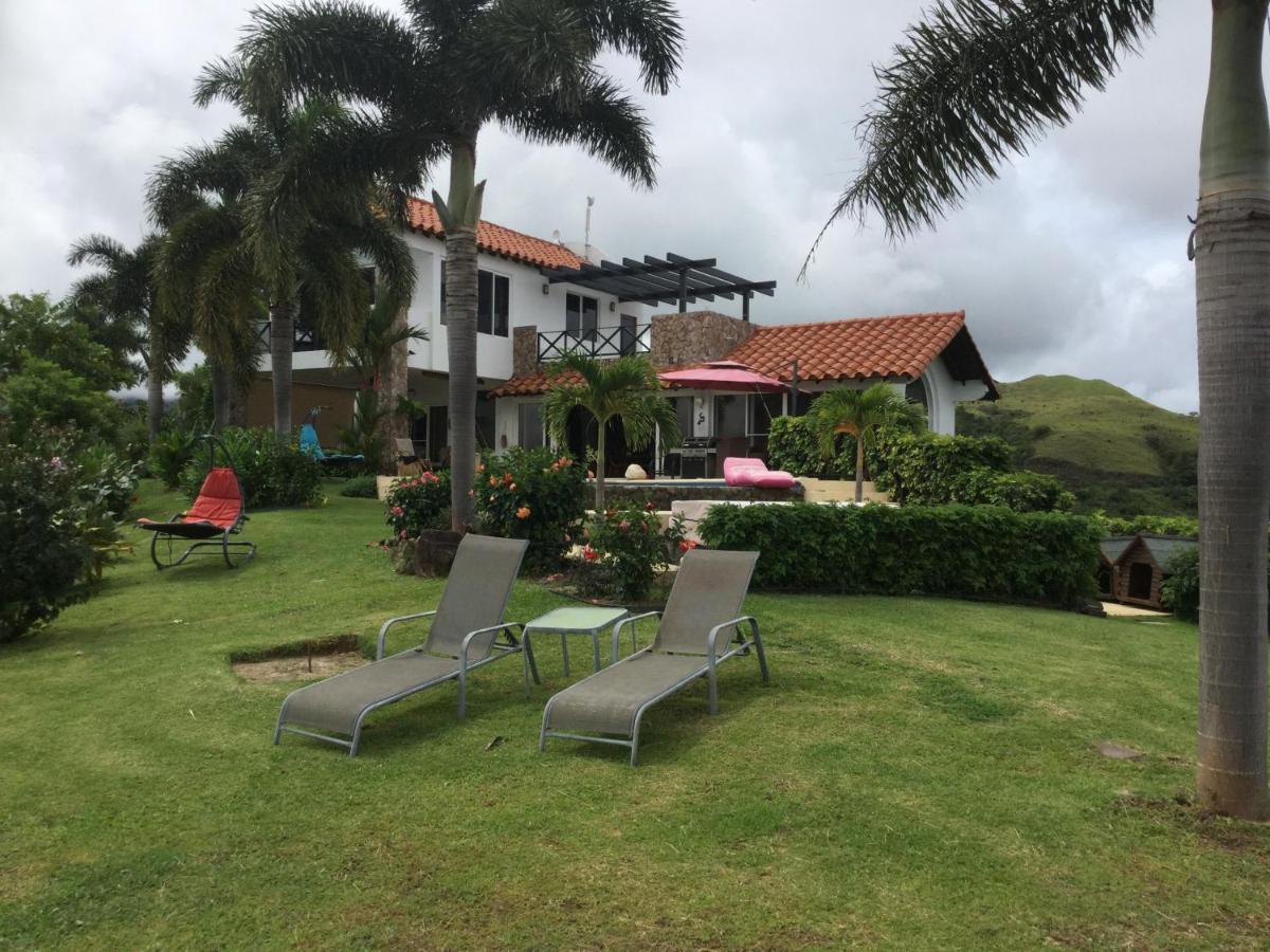 Hawk'S Nest Bed & Breakfast La Laguna de San Carlos Exterior photo